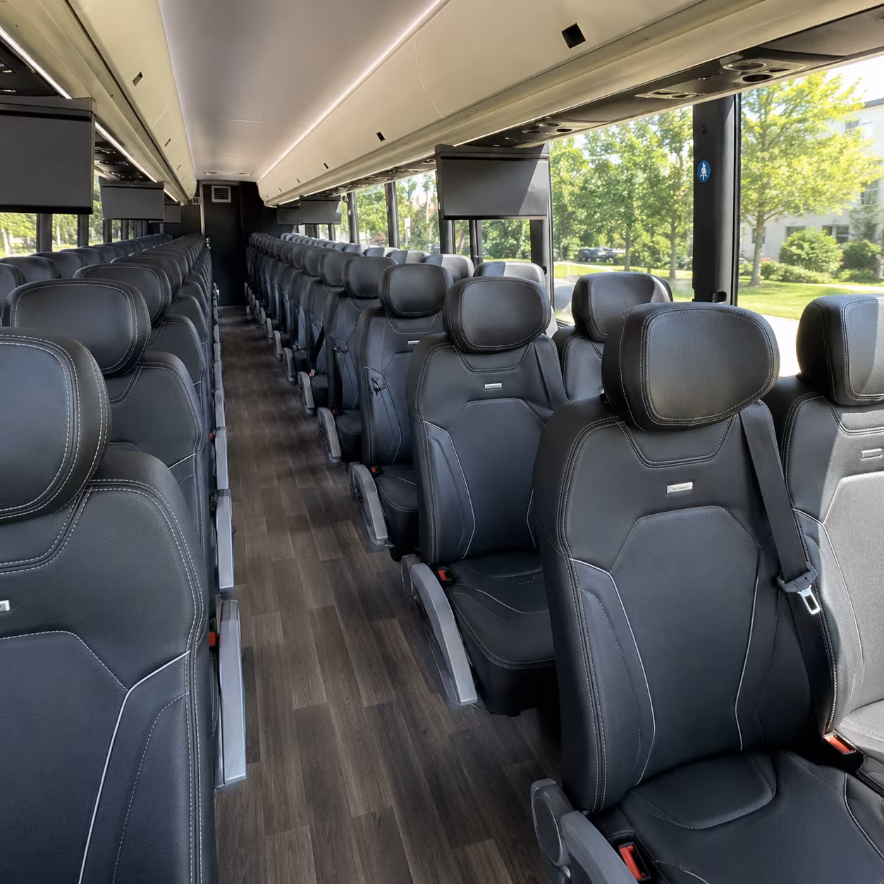 lynchburg rent a charter bus for your lynchburg sports team or fan group